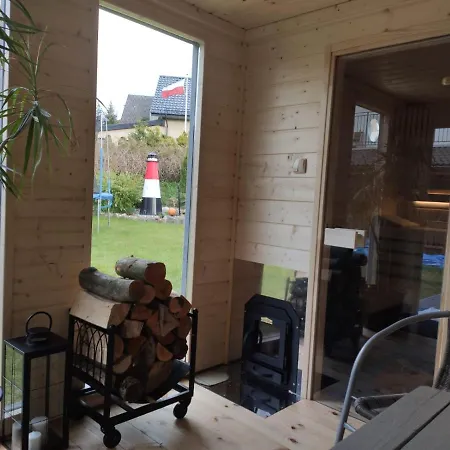 Homestay Arkasasino Z Sauna Ogrodowa Sasino
