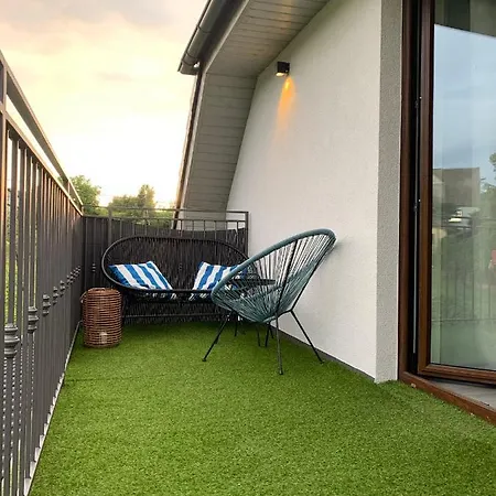 Homestay Arkasasino Z Sauna Ogrodowa Sasino