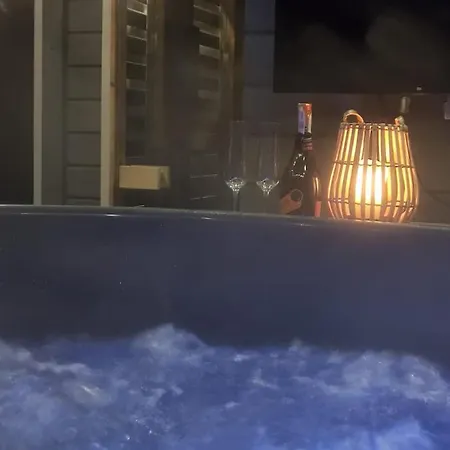 Arkasasino Z Sauna Ogrodowa ホームステイ サシノ
